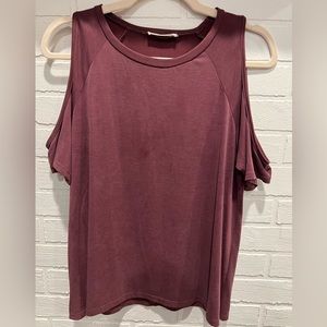 Honey Punch | women’s | open shoulder top